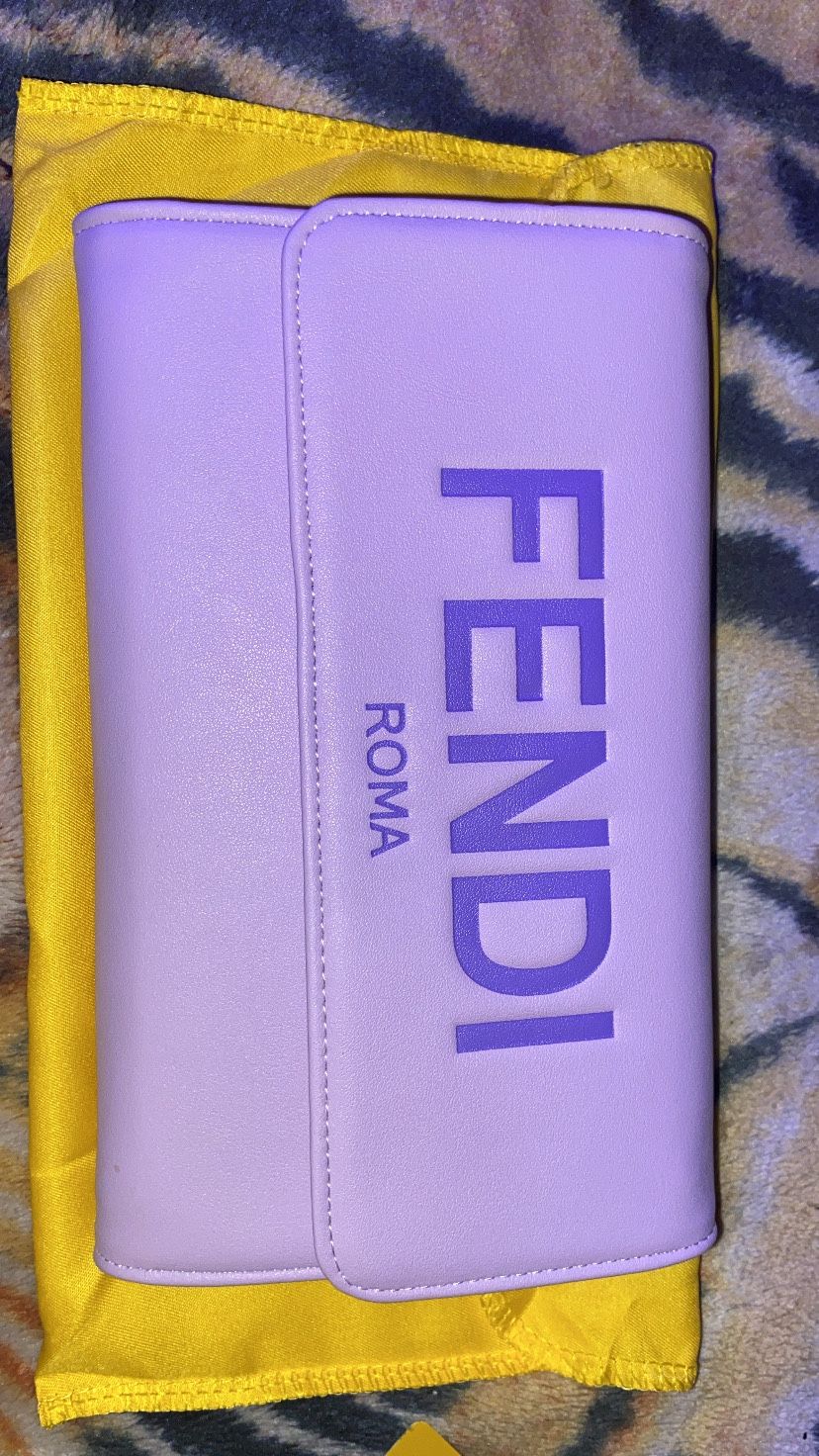 FENDI Roma Purse