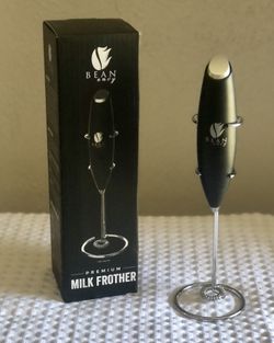 NIB Bean Envy Electric Milk Frother with Stand - Black