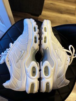 Nike Women's Air Max Plus Triple White Size 9.5  woman’s