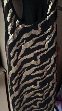 Black & Gold sequence top