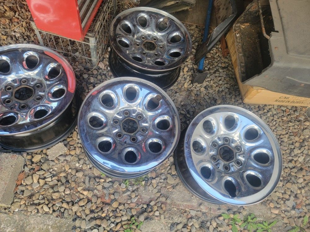 Silverado Factory 17" Wheels