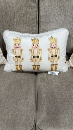 Docorative Pillows
