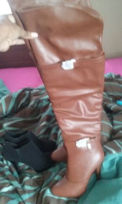 Thigh high boots,size 8.5