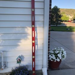 72” Red Aluminum level