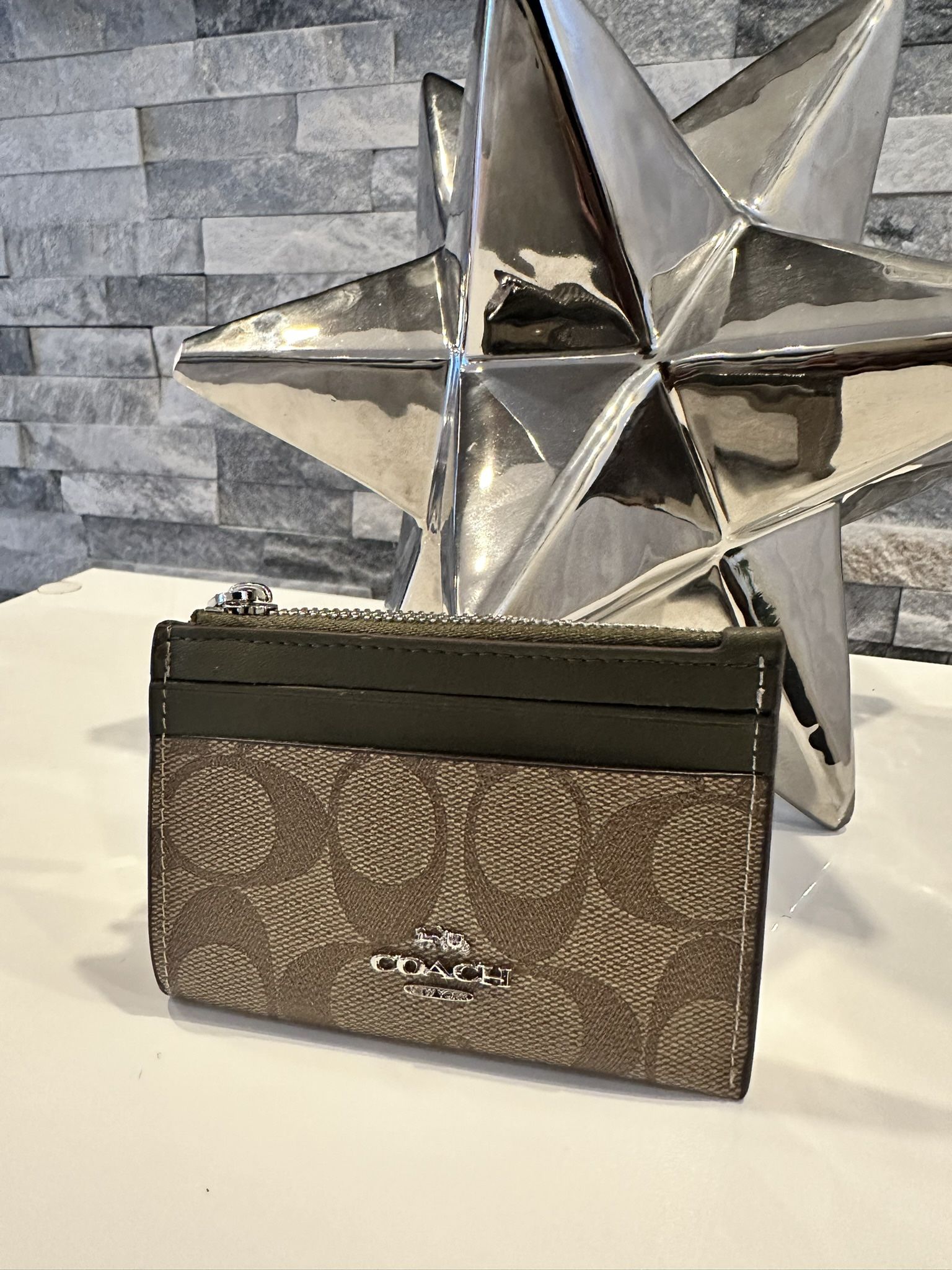 COACH - Mini Skinny Women's Leather ID/Card Coin Case Key Wallet