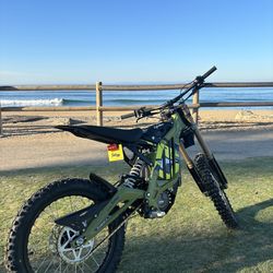 2025 Surron Light Bee X Green