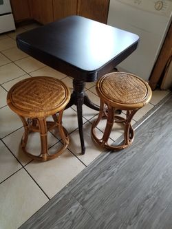 End Table And 2 Bar Stool
