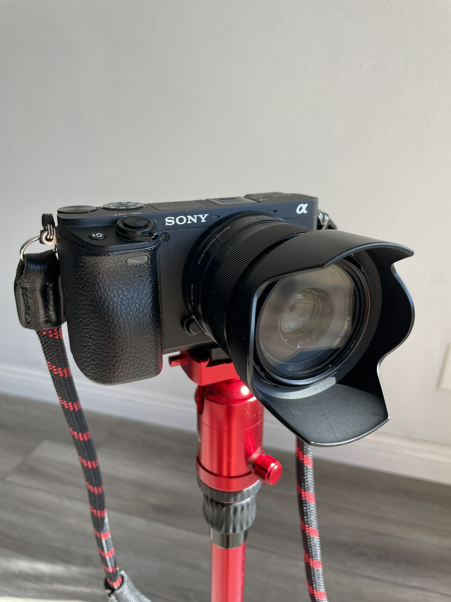 Sony a6400 Mirrorless Camera + Sony 35mm f/1.8 Prime Fixed Lens + Sirui Tripod