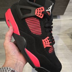 Jordan 4 Red Thunder sz 13 preowned $180