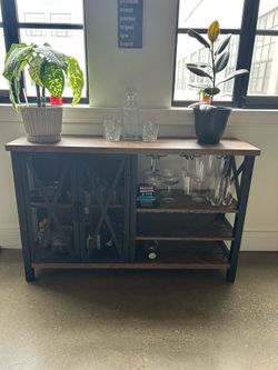 Wine/Bar Cabinet
