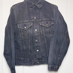 Vintage Levi's 70503 Type III Washed Black Denim Trucker Jacket sz S (17.5”x23”)