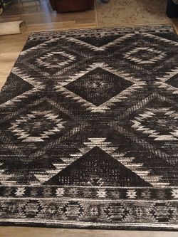 12x9 black and Whitw Brand New Area Rug