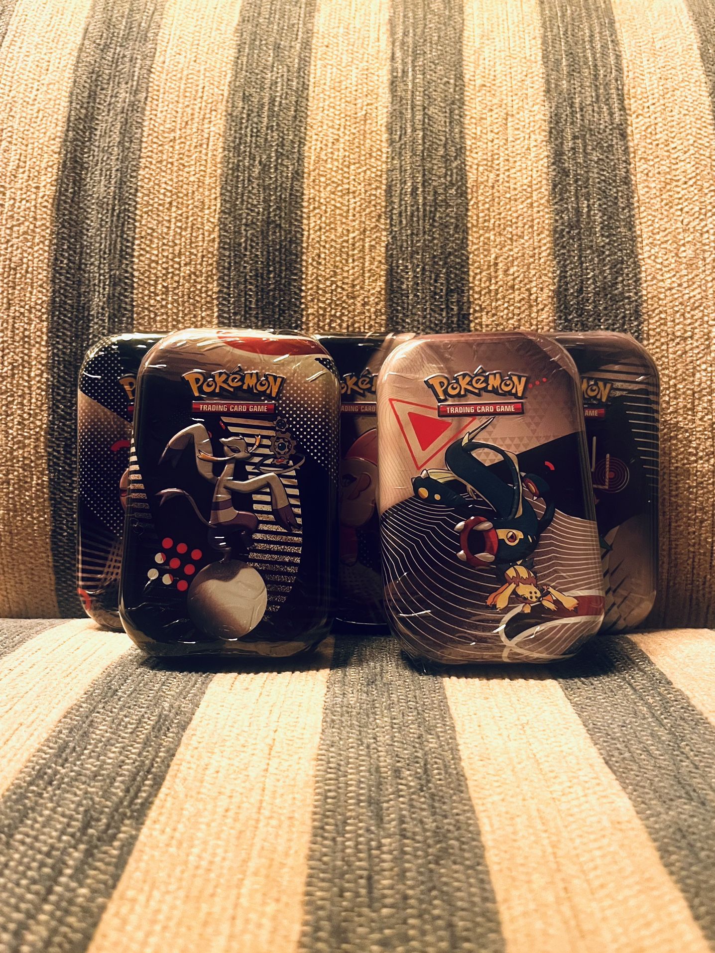 Pokemon Black Bolt/ White Flare  Mini Tins