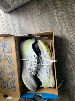 Running shoes