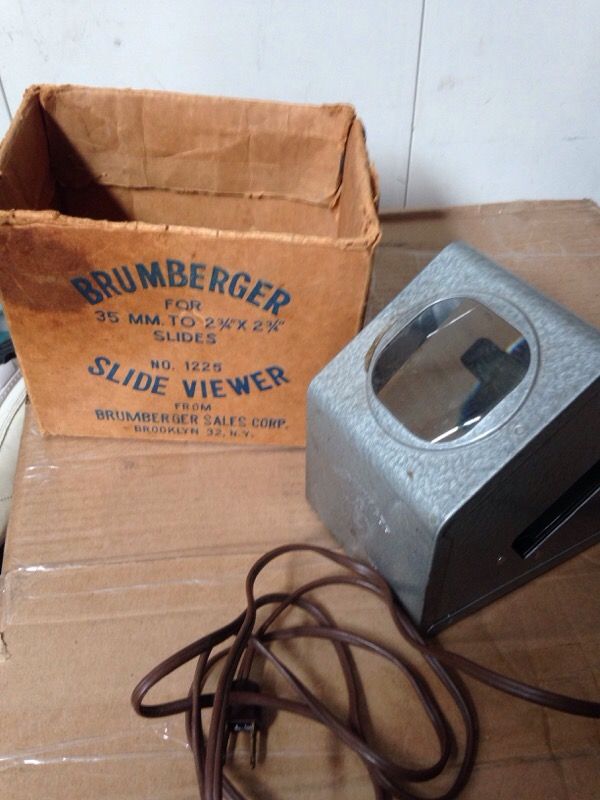 Brumberger slide viewer projector vintage
