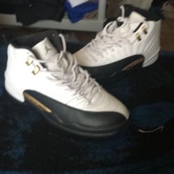 Jordan 12 Royalty  