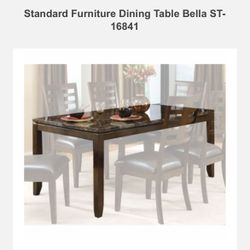 Dining Room Table 