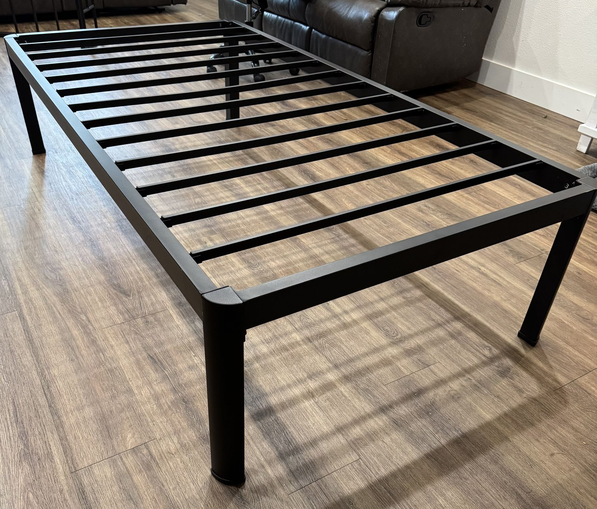 Twin Size Bed Frame 