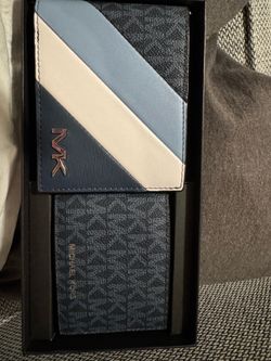 Michael kors men’s wallet brand new