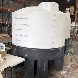 1000 gallon Industrial Mixing Tanks with High Torque be Agitators Food Safe Chemical Mixing