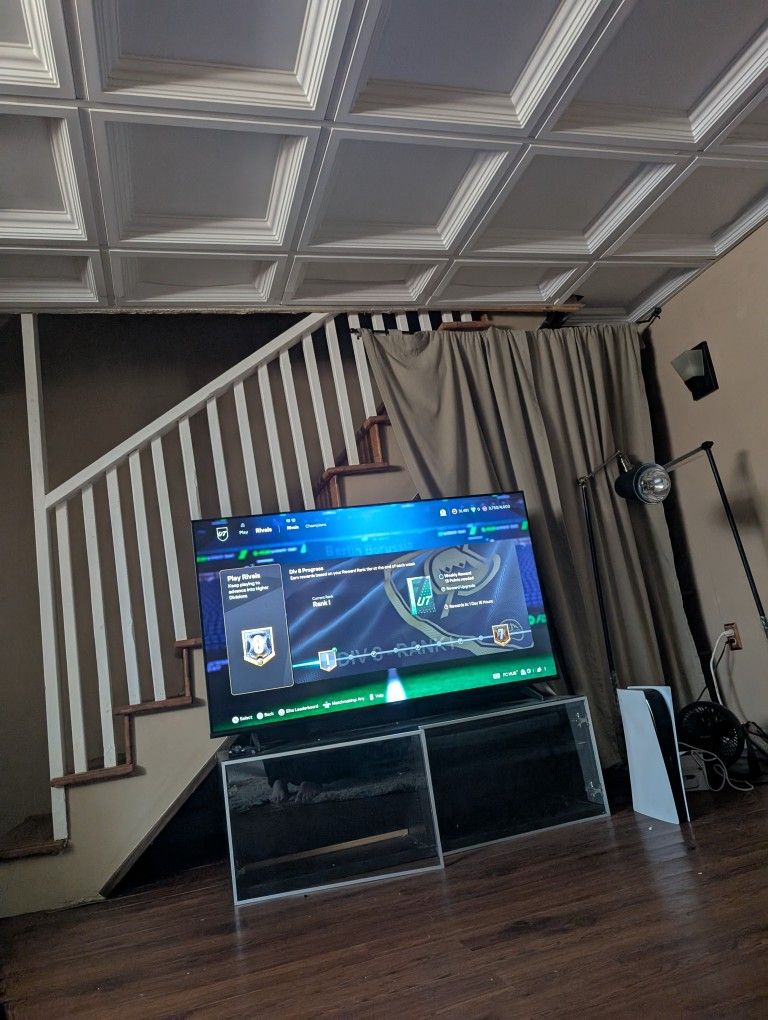 Tv And PS5