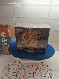 Pokémon surging sparks