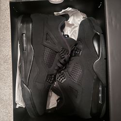 Jordan 4 Black Cat