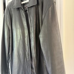 Men’s Black Leather Jacket XL