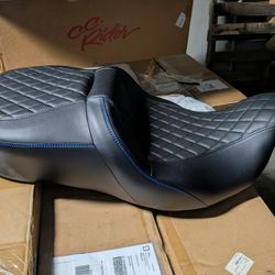 2 Up Seat Driver Passenger Seat For Harley Touring Models