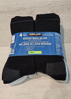 NEW ~ Kirkland Signature Men's Merino Wool Blend Cushion Crew Socks (4-pack)