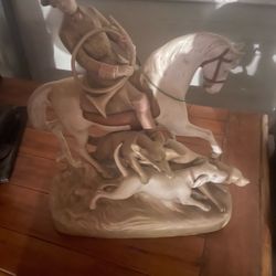 Royal Deluxe antique porcelain figurine  a fox hunt