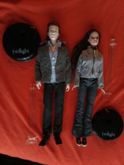 Twilight set Bella and Edward figures
