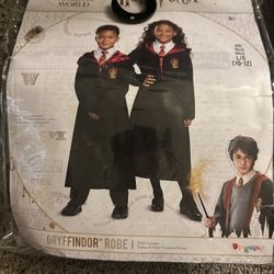 Harry Potter Gryffindor Robe Size 10-12 