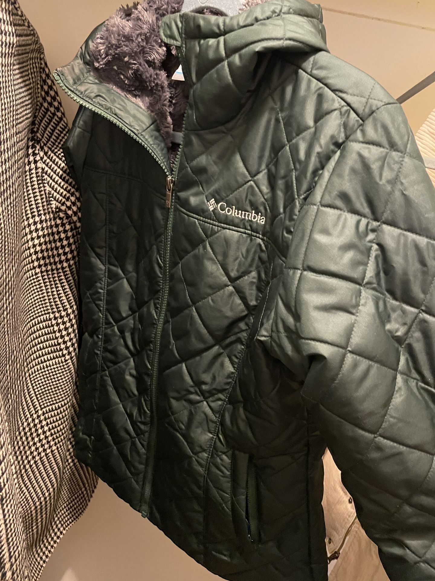 Women's columbia copper store crest hooded quilted jacket