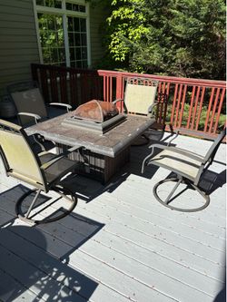 Free Fire pit and chairs