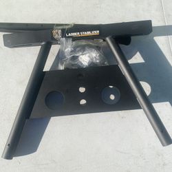 Adjustable Ladder Stabilizer With Tool Tray