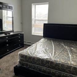 Brand New Bedroom Set  .Free Delivery 