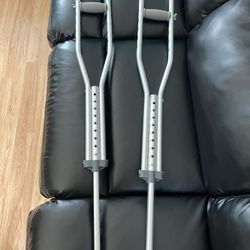 Crutches 
