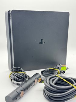 Sony PlayStation 4 Slim CUH-2215A 500GB Console W/PlayStation Camera