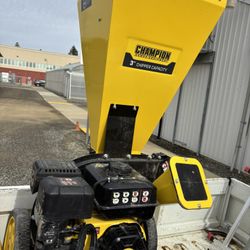 Champion 3-Inch Portable Chipper-Shredder with Collection Bag 
