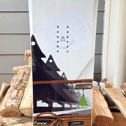 Salomon Snowboard 167cm – Gently Used, Great Condition (No Bindings)