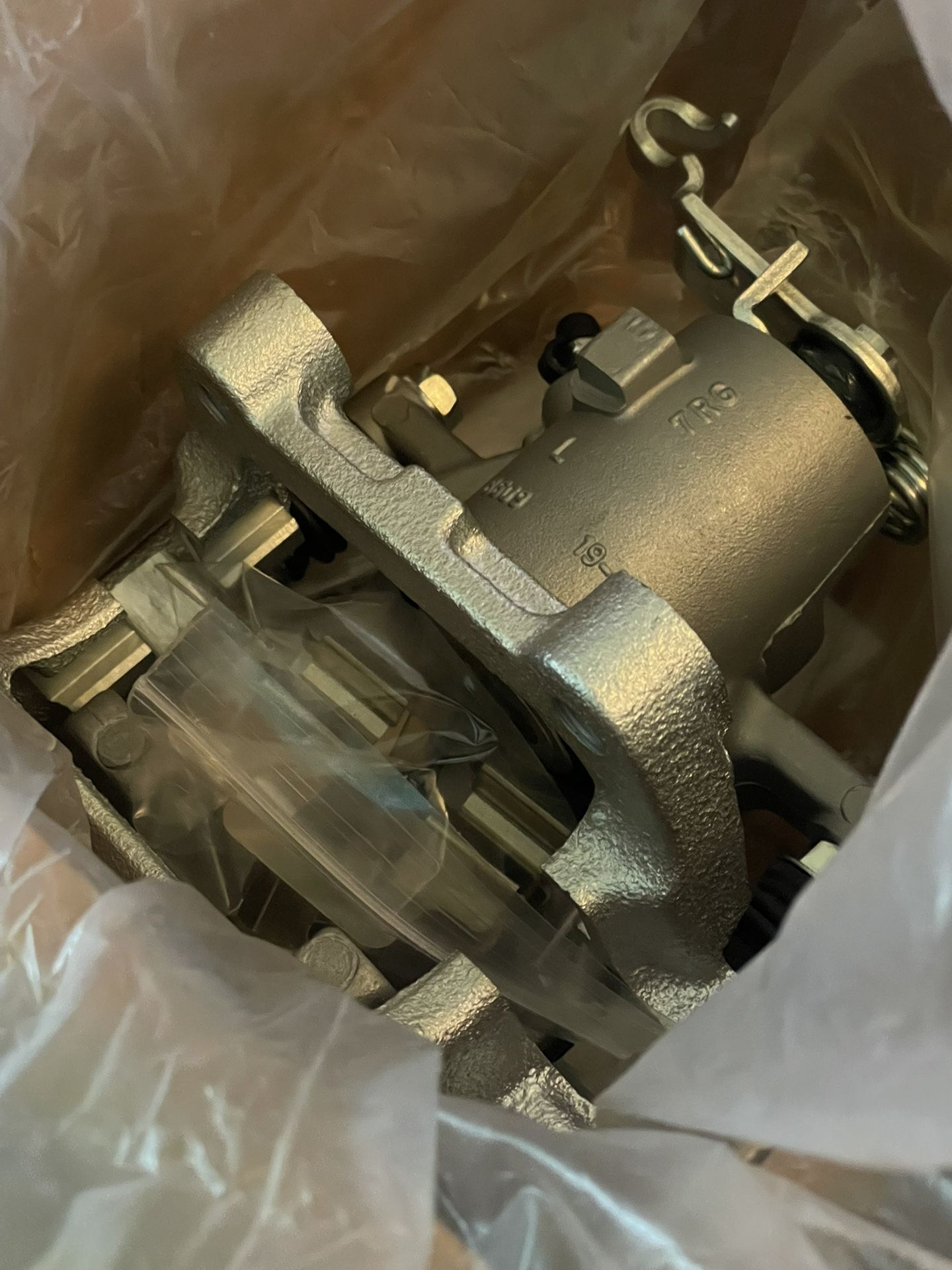 Rear Left and Right L2976 L2977 Replacement Brake Calipers