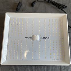🚨 MOVING SALE - Mars Hydro TS 1000 150W LED Grow Light $40 FIRM