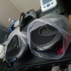 For Sale A Pair Of New Unboxed Pyle Brand 150W 8-Inch Midrange Speakers
