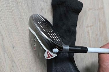 Callaway X hot 5 wood regular shaft grips are good