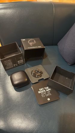 Powerbeats Earphones