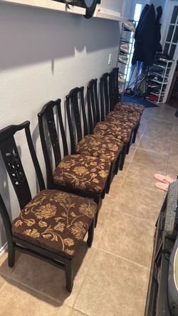 Set of 6 black dining room chairs 77407