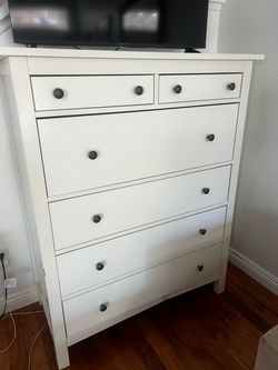 IKEA Hemnes 6-Drawer Dresser White