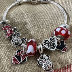 Mickey & Minnie Mouse Love Charm Bracelet with charm lock
