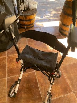 Rollator Walker with Seat and Storage Bag